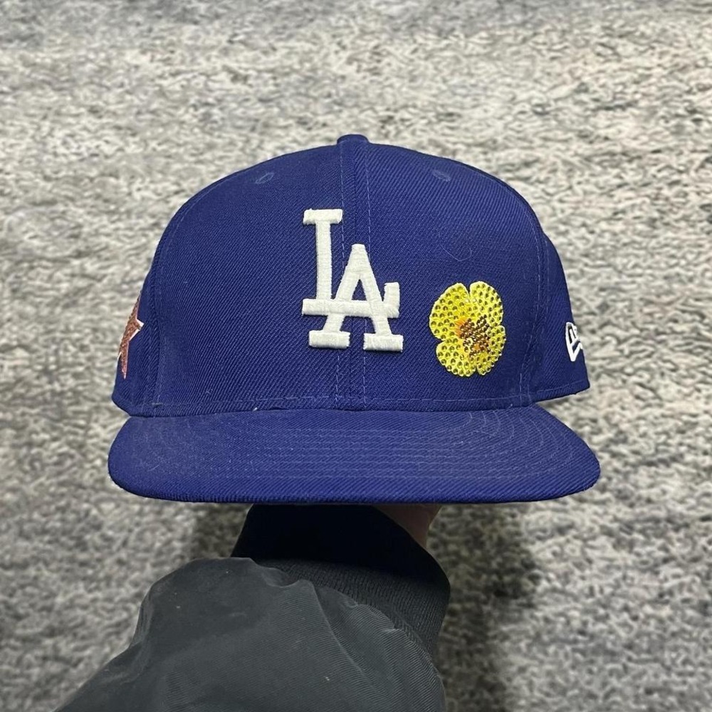 New Era 59Fifty LA Dodgers Crystal Icons Fitted Hat 7 5/8 Blue Los Angeles Cap
